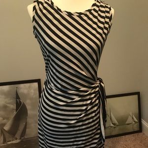 Guess above knee stripe dress